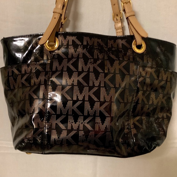 Michael Kors handbag - Picture 1 of 5